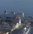 O maior navio da esquadra brasileira atracou em São Sebastião  Foto: Reprodução/TV Globo