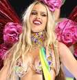 Yasmin Brunet causa polêmica em desfile da Grande Rio.  Foto: AGNews / Purepeople