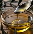O azeite é um ingrediente rico em vantagens para a saúde  Foto: Shutterstock / Alto Astral