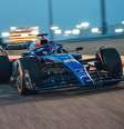 Alex Albon ao volante do FW45  Foto: Williams Racing / Twitter