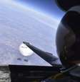 O balão chinês, visto de um avião espião U-2, em 3/2/23.   Foto: Secretary of the Air Force Public Affairs / Meio Bit