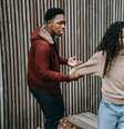 A violência de gênero é um problema sistêmico que precisa ser efetivamente enfrentado, dentro e fora das empresas.  Foto: Profissas