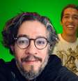 Jean Wyllys atualmente, com 48 anos, e na noite em que venceu o 'BBB', em 2005  Foto: Reproduções