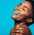 Saiba como fazer uma maquiagem incrível para celebrar o verão -  Foto: Shutterstock / Alto Astral