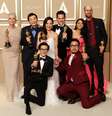 Equipe de Tudo Em Todo Lugar Ao Mesmo Tempo, filme vencedor do Oscar de melhor filme   Foto: Mike Blake