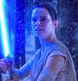 Sabres de luz são as famosas armas dos Jedi em Star Wars  Foto: Disney / Divulgação