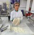 Rosângela, aos 62 anos, esbanja talento como pizzaiola  Foto: Arquivo Pessoal