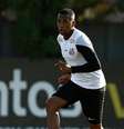 Robinho foi condenando a nove anos de prisão na Itália pelo estupro de jovem albanesa em uma boate de Milão.  Foto: Ricardo Saibun/Divulgação / Estadão
