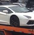 RIO DE JANEIRO/RJ 06-02-2015 NACIONAL EIKE BATISTA CARROS IMPORTADOS Operação a pedido da Justiça faz apreensões na casa de Eike no Rio Levaram documentos, carros, um piano e até o celular do empresário. Operação tinha como objetivo cumprir mandados judiciais.Durante a operação, que teve como objetivo garantir o pagamento de indenizações, foram apreendidos o celular do empresário, documentos, carros, um piano e relógios, e cerca de R$ 90 mil em dinheiro — inicialmente a defesa do empresário esti  Foto: Divulgação/Polícia Federal / Estadão
