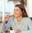 Alimentos que parecem leves podem ser altamente calóricos  Foto: Antonio Guillem | Shutterstock / Portal EdiCase
