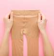 Outono: hora de usar e abusar da meia-calça! – Shutterstock  Foto: Alto Astral