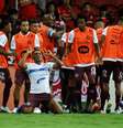 Atacante Eron, do Caxias, comemora gol durante partida contra o Internacional, pela semifinal do Campeonato Gaúcho, neste domingo, 26.  Foto: Donaldo Hadlich/Código19 / Gazeta Press
