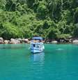 Traineira parada na Lagoa Azul.  Foto: Vilamir Azevedo/Wikimedia Commons / Viagem e Turismo