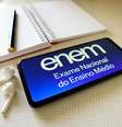 Provas do Enem 2023 acontecerão nos dias 5 e 12 de novembro.  Foto: Getty Images/Reprodução / Guia do Estudante