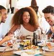 É possível criar um espaço entre amigos sem cobranças  Foto: Heimsmyndir | Shutterstock / Portal EdiCase