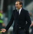 Massimiliano Allegri, sugeriu que os jogadores ignorem os insultos racistas  Foto: AFP / Lance!