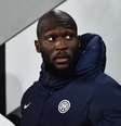 Atacante da Inter de Milão Romelu Lukaku fez um apelo à Série A italiana para tomar medidas depois de ter sido alvo de ato racista durante o empate pela Copa da Itália com a Juventus na terça-feira  Foto: REUTERS/Massimo Pinca