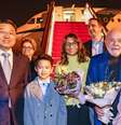 O presidente Luiz Inácio Lula da Silva e a primeira-dama Rosângela da Silva desembarcaram em Xangai por volta das 22h30 desta quarta-feira (horário local); o casal foi recepcionado pelo vice-ministro das Relações Exteriores da China, Xie Feng. Na foto oficial divulgada pela Presidência da República aparecem ainda, ao fundo, o presidente do Senado, Rodrigo Pacheco, e a ex-presidente Dilma Rousseff  Foto: Divulgação/PR / Estadão