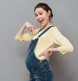 Supertições e curiosidades geram dúvidas entre as gestantes  Foto: Dean Drobot | Shutterstock / Portal EdiCase