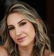 Amanda sofre com mania de arrançar os pelos do corpo -  Foto: Reprodução Instagram/@ameirelles / Famosos e Celebridades