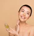 Além da estética, fragrâncias de perfumes oferecem inúmeros benefícios  Foto: LightField Studios | Shutterstock / Portal EdiCase