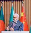Lula discursando na China em foto de quinta-feira (13)  Foto: Reuters / BBC News Brasil