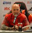 Sampaoli durante sua primeira coletiva como técnico do Flamengo  Foto: Reprodução/Instagram