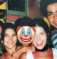 Samara Felippo usa emojis de palhaço e cocô para cobrir rosto de Mario Frias e dispara: "Patético"  Foto: Reprodução: Redes Sociais