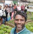 Wagner Ramalho e voluntários fazem brotar comida e consciência ambiental no Jardim Filhos da Terra  Foto: Divulgação