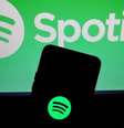 Spotify teria feito anúncio contra PL que visa regularizar informações disseminadas na internet  Foto: Poder360