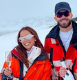 Anitta e Pipo Marques viajaram juntos para a Islândia  Foto: Reprodução