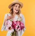 Veja o que os astros te reservam para o amor em Maio -  Foto: Shutterstock / João Bidu