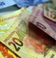 Sob Lula, salário mínimo volta a ter ganho real, mas ainda compra menos cestas básicas do que em 2018  Foto: Marcello Casal Jr./Agência Brasil / BBC News Brasil