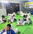 De olho na continuidade: alunas e alunos de 8 a 15 anos do projeto social Almeida JJ em São Paulo  Foto: Divulgação