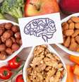 Confira quais são os alimentos que ajudam a melhor a função cognitiva do cérebro -  Foto: Shutterstock / Alto Astral