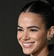 'Tal mãe, tal filha': Bruna Marquezine emociona ao exibir foto antiga da mãe.  Foto: Getty Images / Purepeople