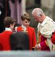 Rei Charles e o príncipe George antes da cerimônia de coroação na Abadia de Westminster, no centro de Londres  Foto: Reuters