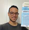 Luís Felipe foi na contramão de estudar filósofos e sociólogos: deu preferência a acompanhar o noticiário mundial  Foto: Luís Felipe/Arquivo pessoal / Guia do Estudante