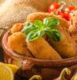 Croquetes de frango com purê de batata doce  Foto: Stepanek Photography | Shutterstock / Portal EdiCase
