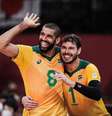 Wallace e Bruninho em ação pela seleção brasileira de vôlei  Foto: Reprodução/Instagram @bruninho1 / Estadão