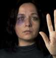 Violência contra mulher é considerada um problema social grave no Brasil; Lei Maria da Penha traz 5 tipos de violências  Foto: Reprodução/iStock/pepifoto