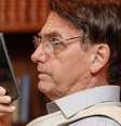 O celular do ex  Foto: presidente foi apreendido pela PF ( Reprodução) / Perfil Brasil