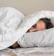 Saiba quais cuidados ajudam a dormir melhor nos dias frios -  Foto: Shutterstock / Alto Astral