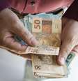 Essa revisão vem na esteira de dados na semana passada que mostraram que o IPCA-15 subiu menos do que o esperado em maio  Foto: iStock/IltonRogerio