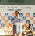 O prefeito Ricardo Nunes sancionou, durante cerimônia na Praça das Artes, o Projeto de Lei 18/23 – “NÃO SE CALE  Foto: Prefeitura de SP/Divulgação / Estadão