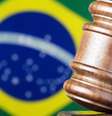Martelo da Justiça e bandeira brasileira  Foto: Getty Images / BBC News Brasil