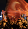 Eleitores se reúnem em comício do partido da oposição em Ancara  Foto: Getty Images / BBC News Brasil