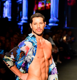 José Loreto em desfile The Paradise   Foto: Andy Santana / Brazil News / Elas no Tapete Vermelho