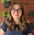 A estudante Isabella conta que no dia da prova teve fortes dores de cabeça e se surpreendeu por ir tão bem no texto  Foto: Acervo Pessoal/Reprodução / Guia do Estudante