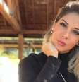 Maíra Cardi é mãe de Sophia, fruto do seu antigo relacionamento com Arthur Aguiar |  Foto: Instagram @mairacardi/Reprodução / Boa Forma